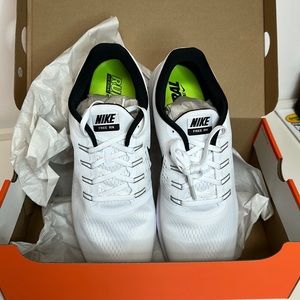 Nike Free Run Men’s 15 white